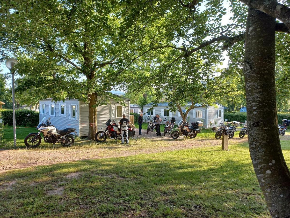 Camping Les Feuilles Chauffailles Zewnętrze zdjęcie