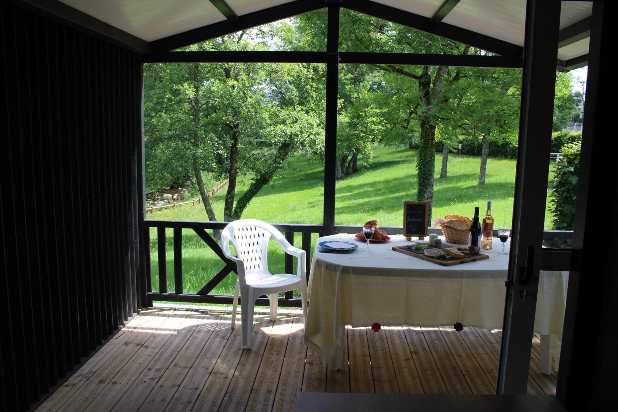 Camping Les Feuilles Chauffailles Zewnętrze zdjęcie