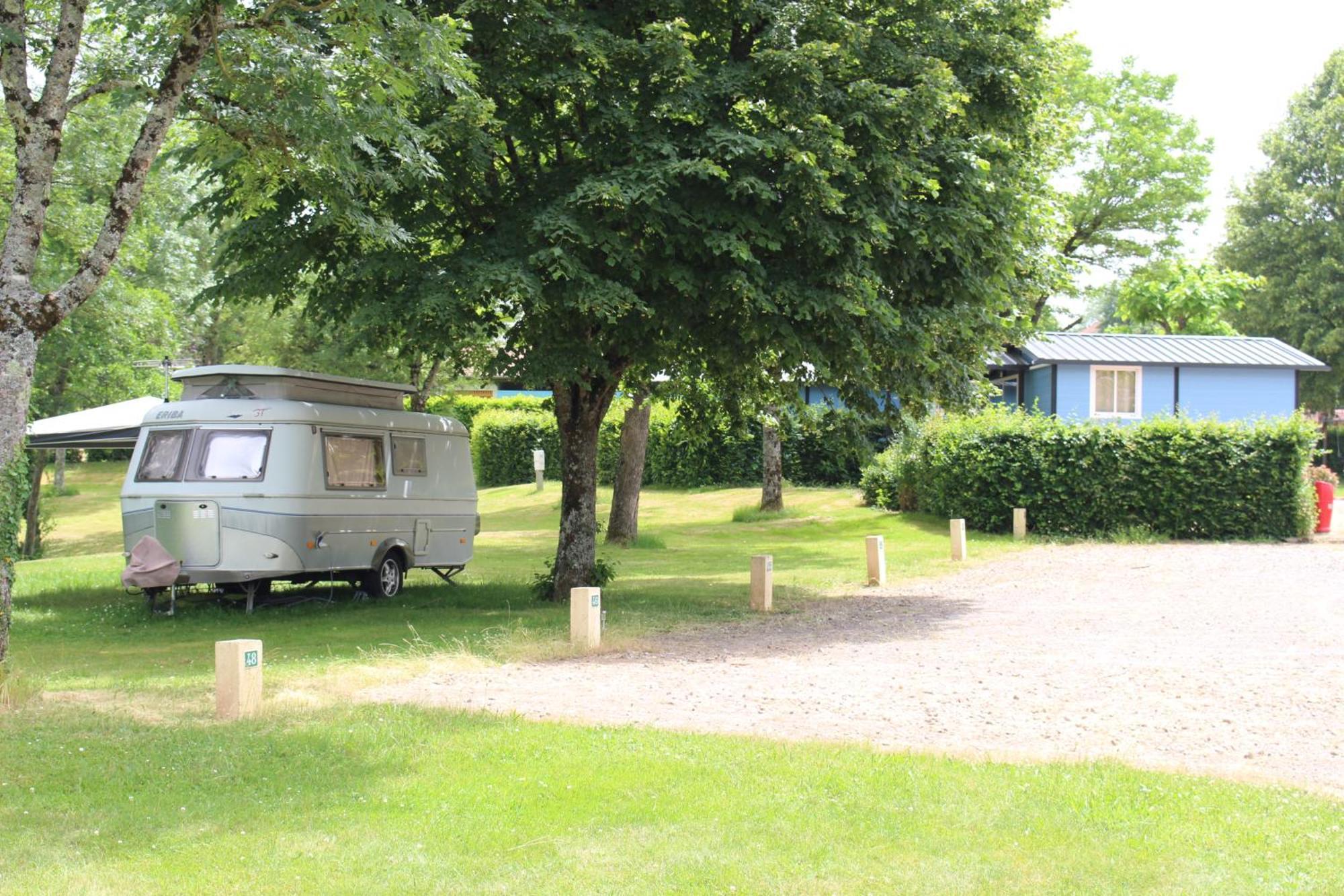 Camping Les Feuilles Chauffailles Zewnętrze zdjęcie